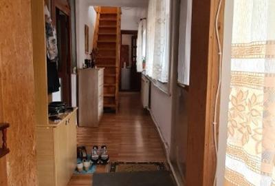 Casă cu 5 camere cu Teren 455 Mp în Central - 12