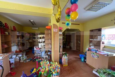 Casa de vanzare, cu 2 camere, zona cu vad comercial. - 7