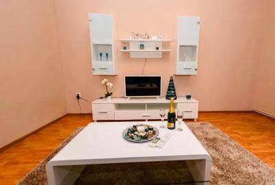 Închiriez apartament 2 camere în zona Piata Unirii, pe str. Eugeniu de Savoya - 7
