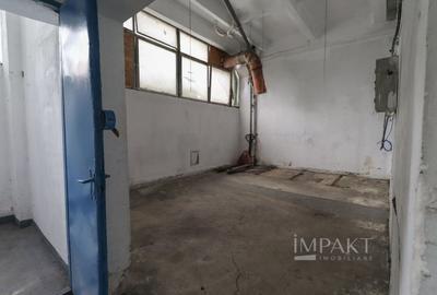 Hala de 250 mp la inchiriat open-space zona Piata 1 Mai - 7