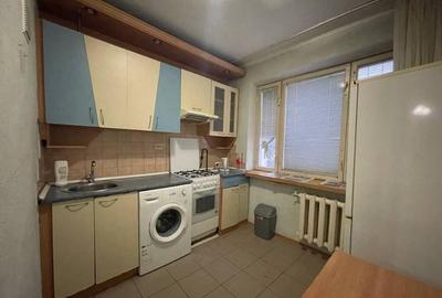 Apartament cu 2 camere decomandat în Becaș