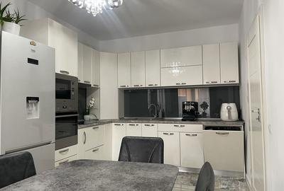 Casă cu 4 camere în Central - 6