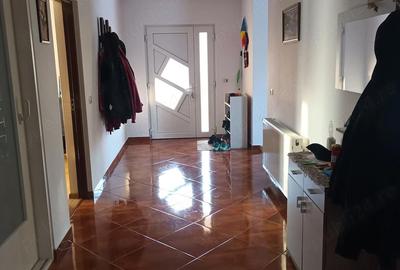 Casă cu Teren 600 Mp în Vișeu de Jos - 6