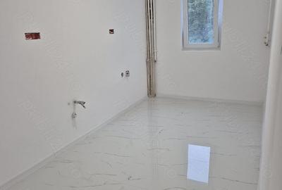 Apartament cu 2 camere decomandat în Rahova