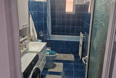 Apartament semi-decomandat 3 camere. - 8