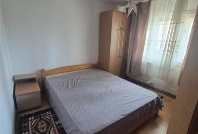 Apartament cu 3 camere decomandat în Central - 4