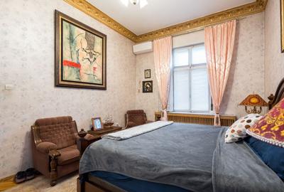 Casă individuală cu 9 camere cu Canalizare în Grădina Icoanei - 16