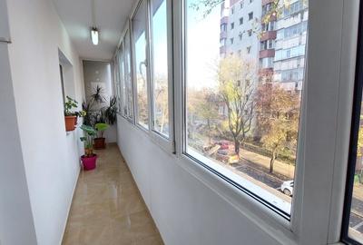Apartament cu 3 camere semidecomandat, mobilat în 13 Septembrie - 11