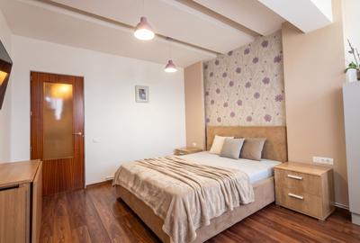 Apartament cu 5 camere semidecomandat, mobilat în Gheorgheni