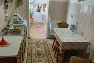 Apartament cu 2 camere decomandat în Central - 2