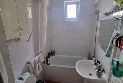 Apartament cu 4 camere semidecomandat, mobilat în Faleza Nord - 16