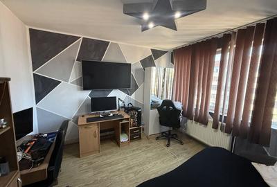 Ap 2 camere 49 mp!- școala centrală Câmpina - 2