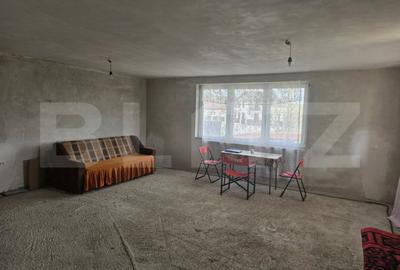 Casă cu 4 camere cu Teren 523 Mp în Brădești - 1