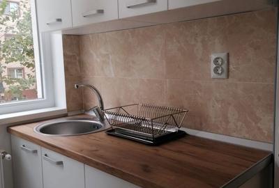 Garsonieră decomandată în Roșu - 7