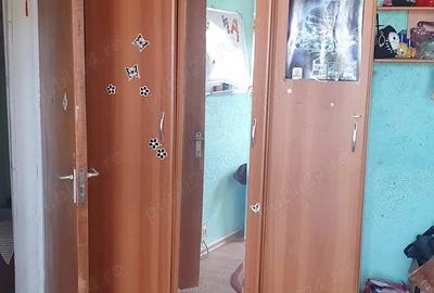 Apartament cu 3 camere decomandat în Traian - 4