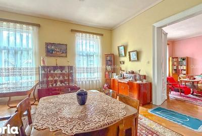 Apartament cu 3 camere în Schei - 6