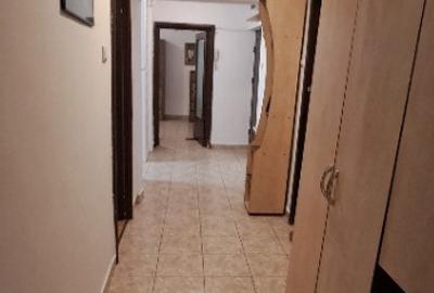 Apartament cu 3 camere decomandat în Rahova