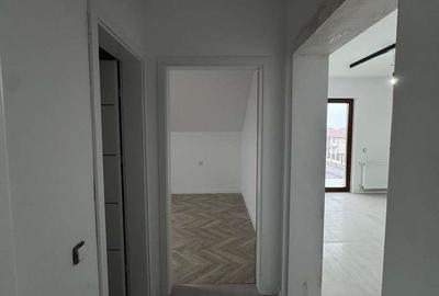 Apartament cu 3 camere decomandat în Central - 12