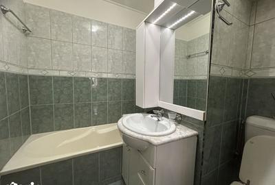 Apartament cu 4 camere decomandat în Central - 3