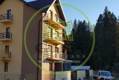 Hotel/Pensiune, de 495 mp, în Valea Râșnoavei - 1