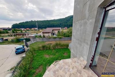 FILM Tur 3D! Resedinta de exceptie, in pretiosul areal Bunloc, Brasov - 3