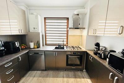 Apartament cu 3 camere semidecomandat, mobilat în Torontalului - 6