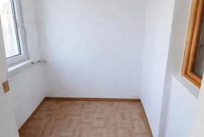 Garsonieră decomandată în Central - 3