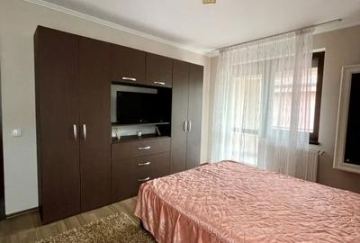 Casă individuală cu 7 camere cu Canalizare în Iris - 8