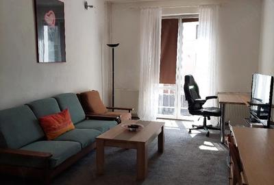 Apartament cu 3 camere semidecomandat în Central - 4