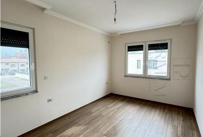 Apartament cu 2 camere semidecomandat în Braytim - 1