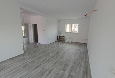 Casă individuală cu 3 camere cu Canalizare în Sânandrei - 6