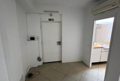 Birou, de 40 mp, în Calea Călărașilor - 8