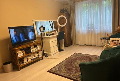 Apartament 3 camere | Parter | Zona Moinești | Dormitor matrimonial cu baie - 5