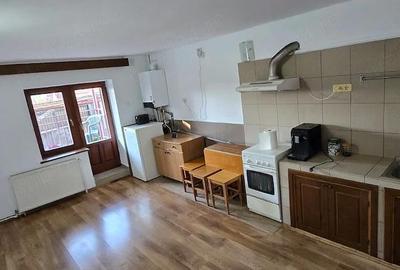 Casă cu 1 camere cu Teren 400 Mp în Central - 9