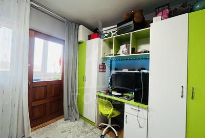 Apartament cu 3 camere în Vasile Aaron - 2