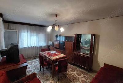 Apartament cu 3 camere decomandat în Ultracentral