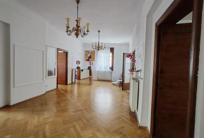 Cismigiu apartament spatios in vila superba - 1