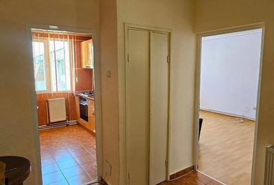 Apartament cu 3 camere decomandat în Est - 8