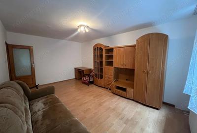 Apartament 2 camere decomandat, zona Soarelui - 2