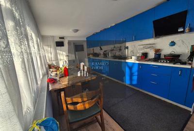 Casă cu 7 camere cu Canalizare în Glina - 11