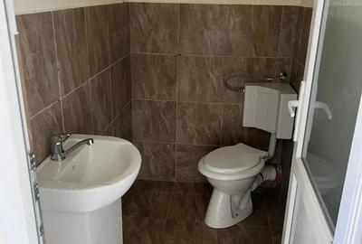 Spațiu comercial, de 60 mp, în Spitalul Județean - 6