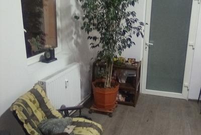 Piata Rahova -str Berzovei- Pucheni - 12