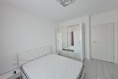 Apartament cu 2 camere decomandat în Berceni