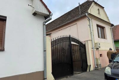 Casă cu 2 camere în Cristian - 12