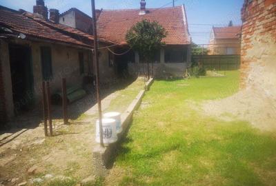 Casă cu 4 camere în Central - 4