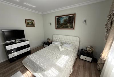 Casă individuală cu 5 camere cu Garaj în Central - 2