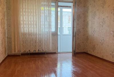 Apartament cu 3 camere decomandat în Rahova - 7