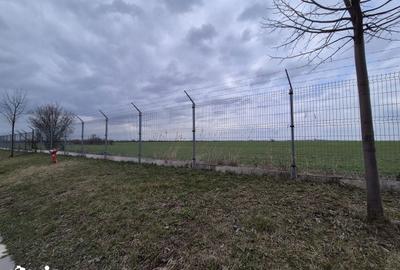Teren de 13852 mp, în Domnești