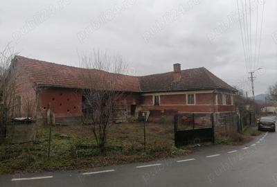 Casă în Central - 1