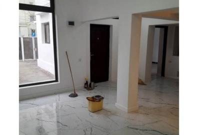Casă cu 5 camere cu Teren 400 Mp în Vitan - 6